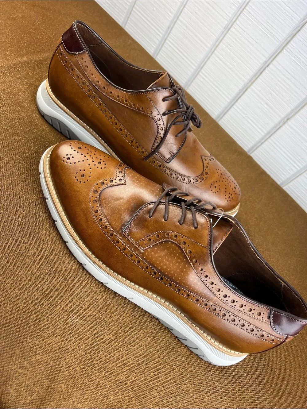 SAMPLE Johnston & Murphy Brown Leather Wingtip Oxfords with White Sole